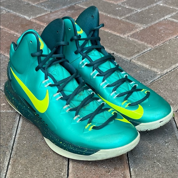Nike KD5 ‘The Hulk’ basketball sneakers - Picture 8 of 11